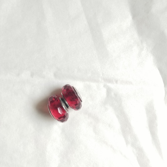 Pandora pair of Murano glass red charms - Picture 4 of 8